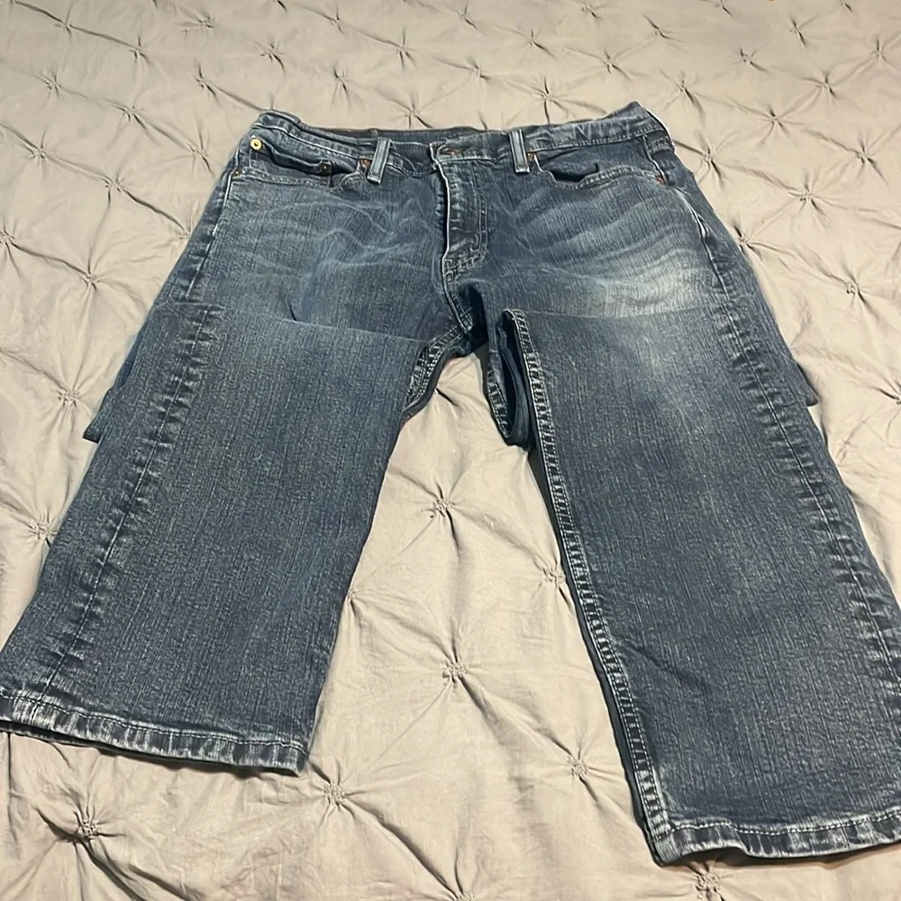 Levi’s - Picture 3 of 5